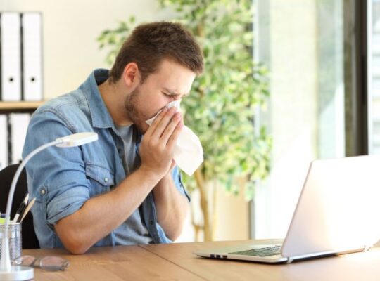 Quelles sont les allergies fréquentes à l’âge adulte